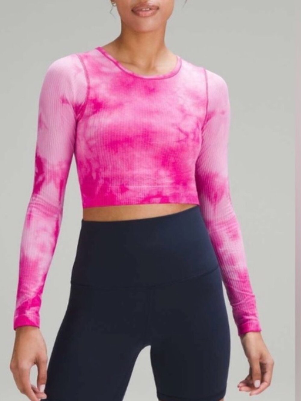 Lululemon pink dye cropped long sleeve